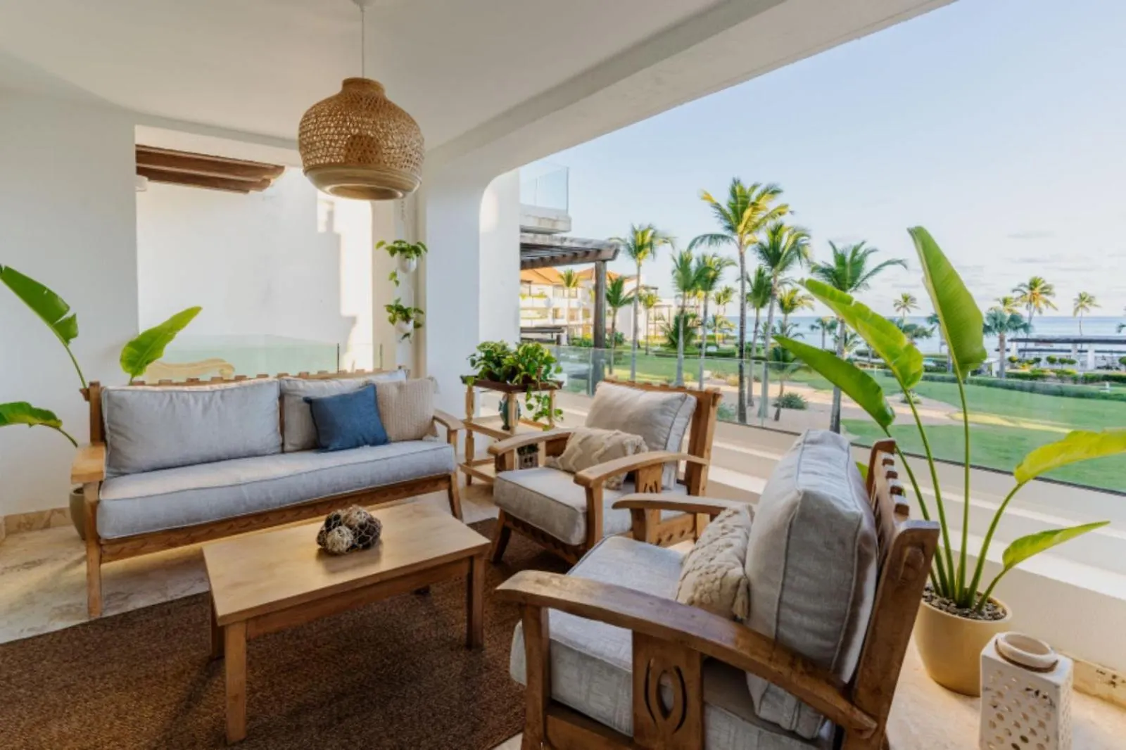 Punta Palmera Beachfront Apartment Punta Cana